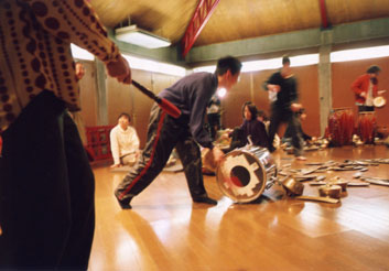 aa08_02.jpg